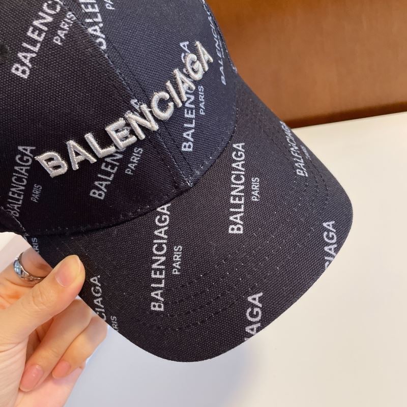 BALENCIAGA